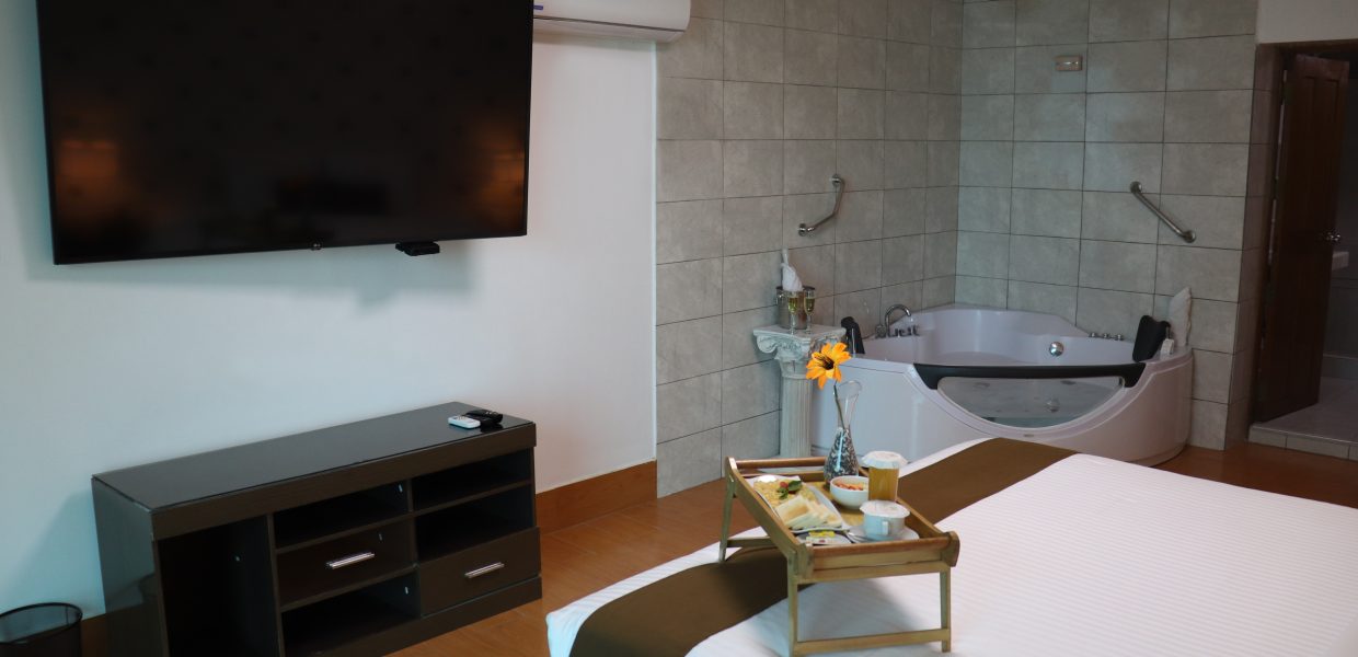 IMG_2406_ED SIN CAJA